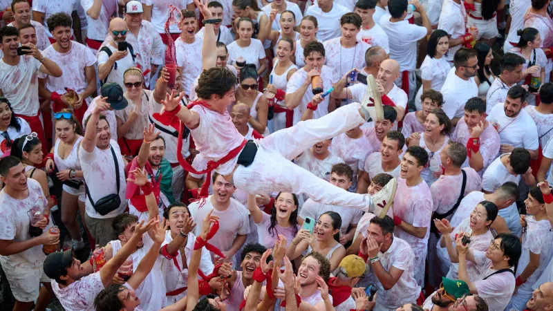 Pamplona Unleashes San Fermin 2026: Chupinazo Rocket Ignites Running of Bulls
