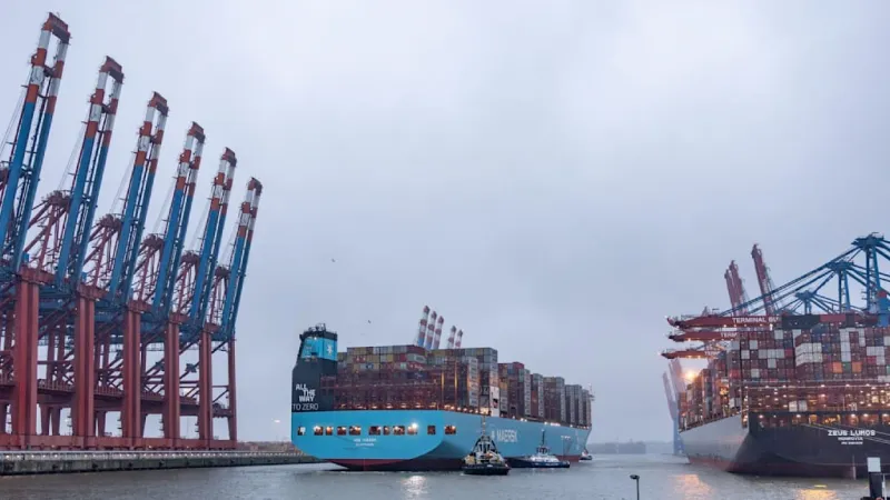 Hapag-Lloyd Solidifies Hamburg Port Presence, Shifts Power Dynamics