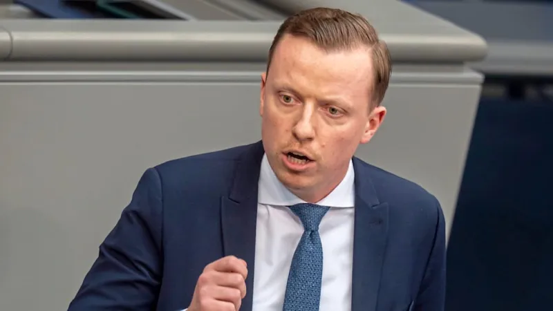 Ahmetovic: EU Must Stand United Amid Ceuta Migration Crisis