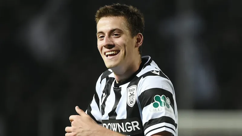 PAOK Fans Block Star's Borussia Dortmund Transfer at Airport