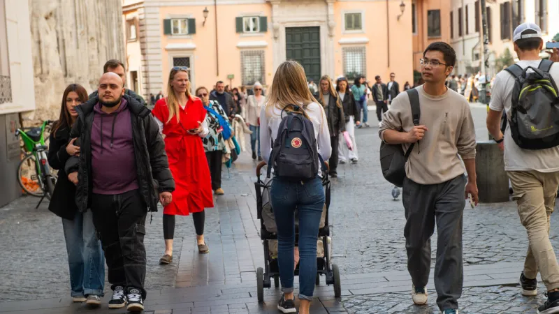 Eurispes: Half of Italians Fear Worsening Fragility Amid Cost Crisis