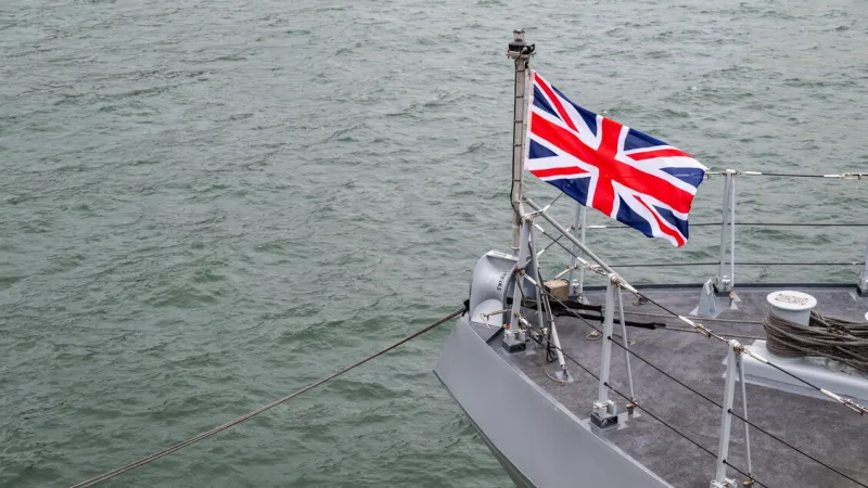 UK Intercepts Russian Shadow Fleet Tanker; Starmer Vows Crackdown