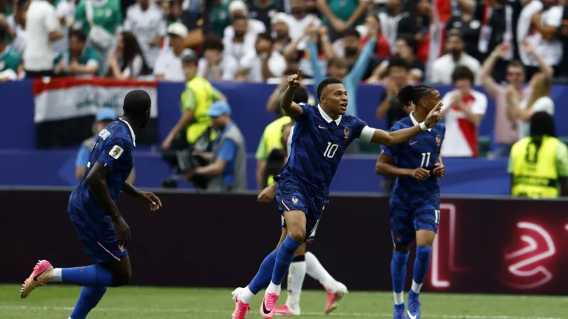 France Sweeps Iraq 3-0; Mbappe Stars in World Cup Showdown