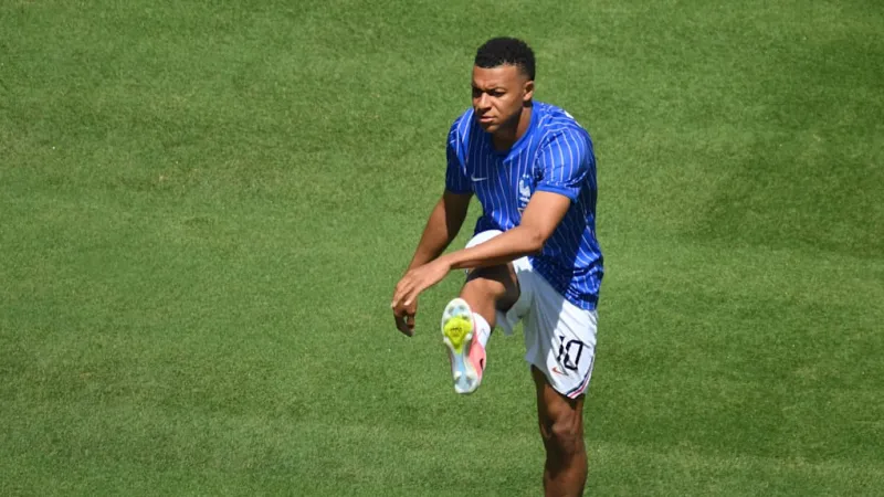 France World Cup Bid Begins Against Senegal, Awaits Test