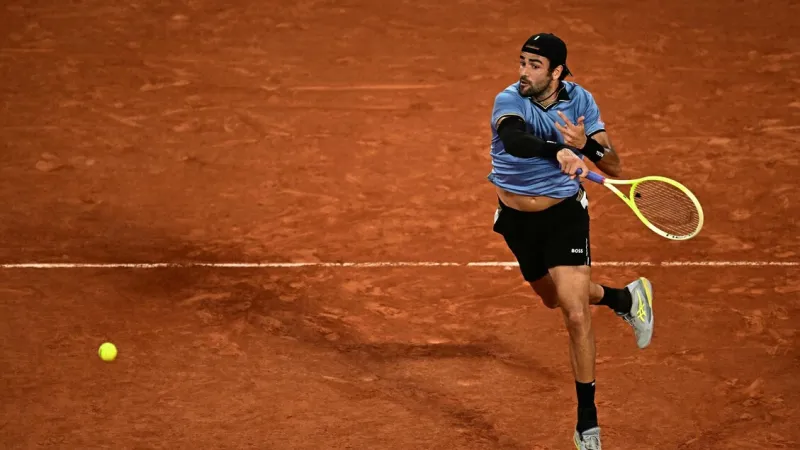 Italian Derby Ignites Roland Garros: Arnaldi Leads Berrettini