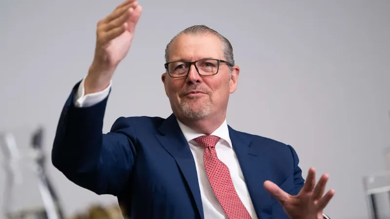 Germany's Work Hours War: Employers Decry Outdated Law, Unions Resist