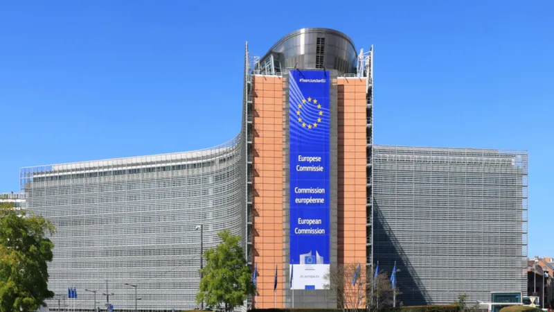 Brussels Orders Italy, Eight Nations to Lift Extended Schengen Controls