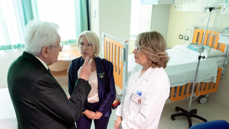 Mattarella Declares Feminicide an Emergency, Cites Education's Role