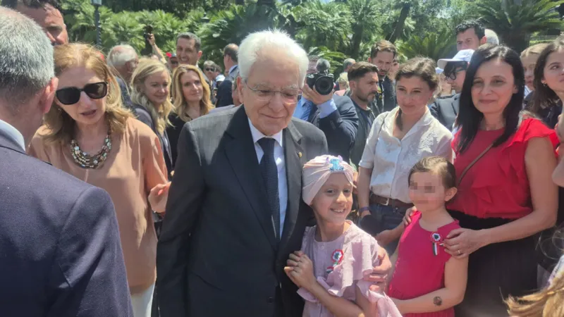 Quirinale Embrace: Sofia's Affectionate Gesture Captures National Heart
