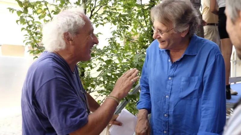 Pennac Evokes Shared Childhood with Benni at Moving Festival Tribute