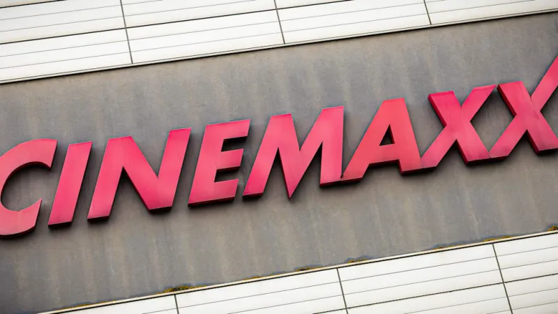 Bremen Cinema Evacuated Amid Terror Scare, Suspicious Bag Found