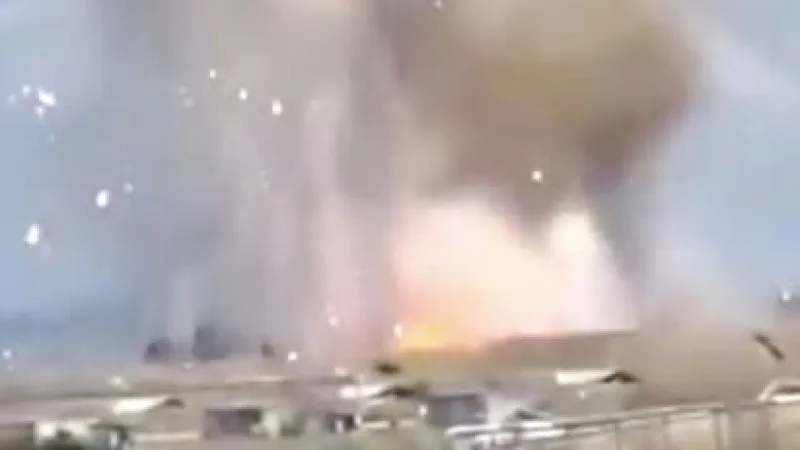 Massive Explosion Rocks Rome Suburb After Ammunition Plant Fire