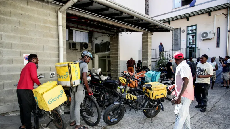 Gig Economy Under Fire: Florence Riders Demand Fair Wages, Safer Conditions