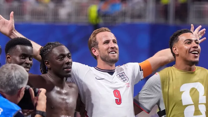 Wonderwall Echoes in World Cup Stadiums, but Oasis Remains Aloof