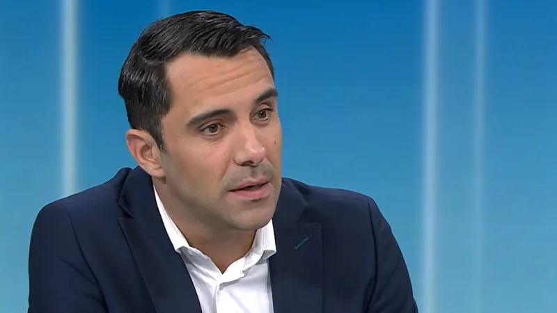 CDU Leader's Ally Blames SPD for Hampering Merz Reforms