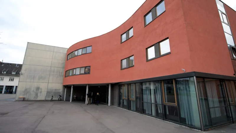 Germany: Man Beaten in Homophobic Attack While Distributing Food