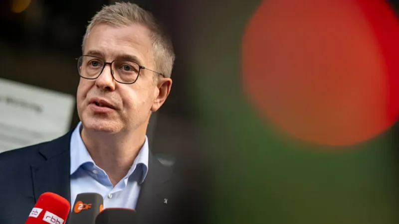 Stefan Evers Positions CDU Berlin: Tough on Crime, Unwavering CSD Support