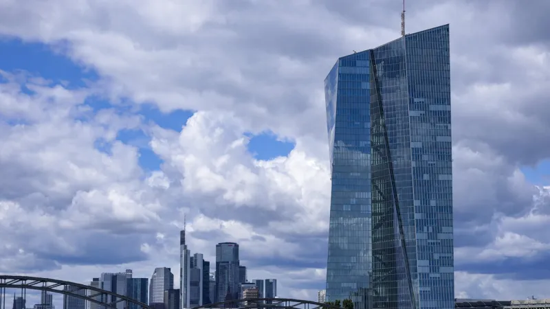 ECB Holds Key Rates at 2.25%, Warns of Lingering Energy Shock