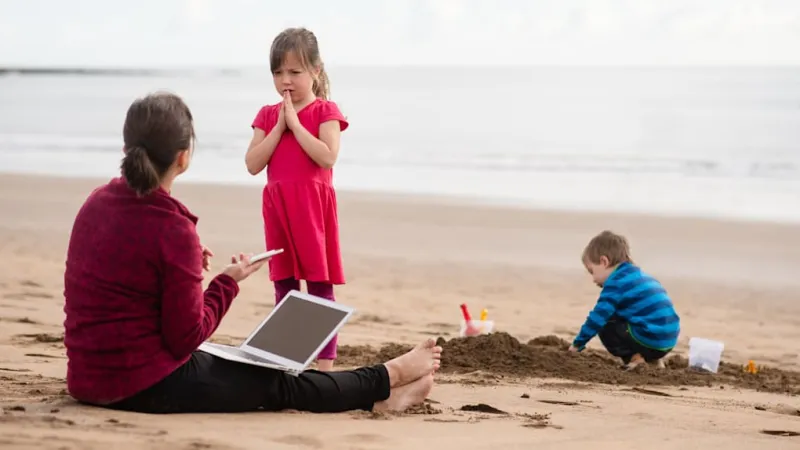 Unplugging from Work: Social Conditioning, Not Tech, Traps Vacationers