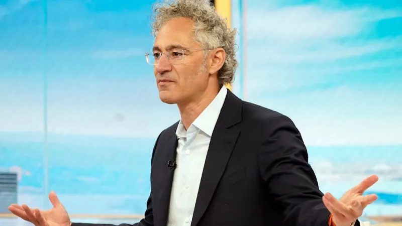 Palantir Soars: Revenue Jumps Over 90% Amidst Strong US Growth