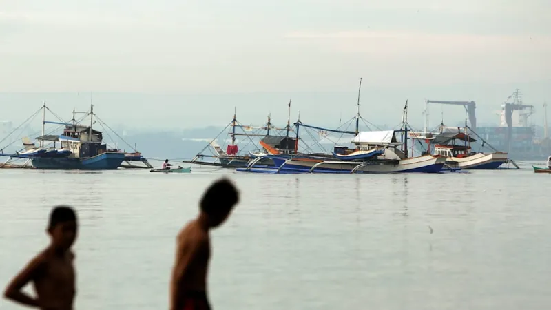 Deadly Earthquake Jolts Philippines, Triggers Regional Tsunami Alert