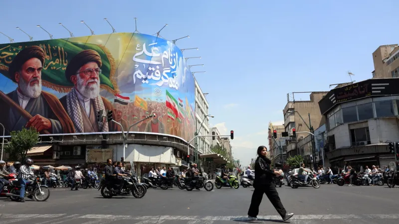 Pakistan Claims Imminent US-Iran Deal; Tehran Tempers Expectations