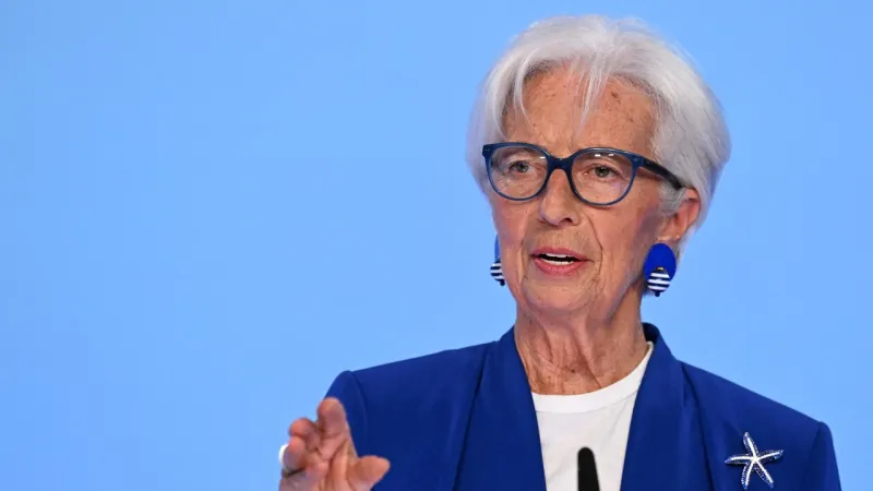 Lagarde: High Yields Stifle Growth As Italy's Outlook Dims; AI Risks Mount