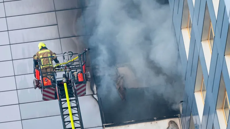 Berlin High-Rise Inferno Traps Residents, Forces Desperate Eleventh-Floor Leaps