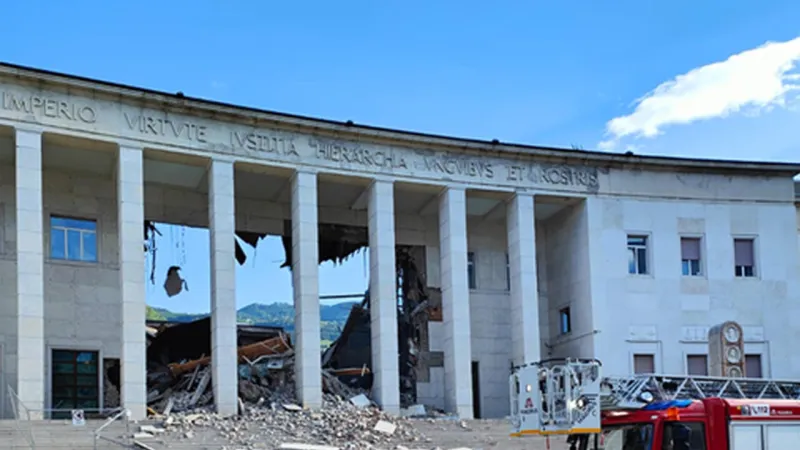 Bolzano Courthouse Wing Collapses Amid Renovation; ANM Slams Government Inaction