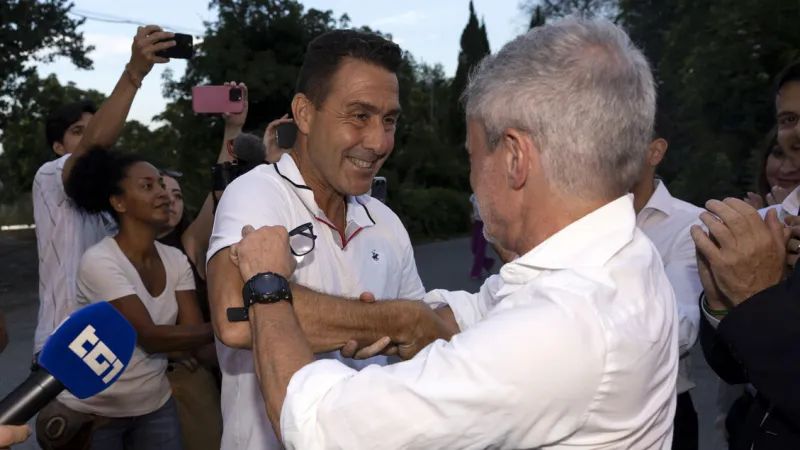 Vannacci, Alemanno Dinner: 'a Noi' Toast Reignites Far-Right Concerns