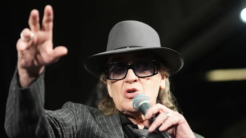 German Rock Icon Udo Lindenberg Hospitalized, Cancels Weeks of Appearances