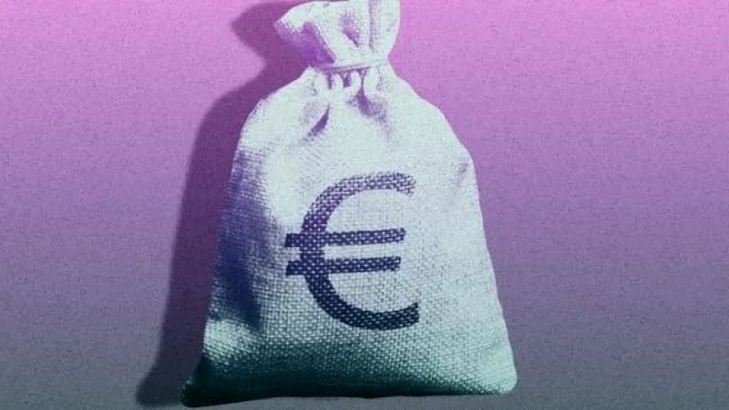 Financial Literacy Programs: Conformity Over Critical Thought