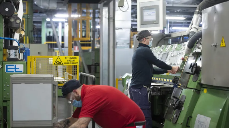 Italy's Economy Shifts: 700,000 Industrial Jobs Lost Since 2007
