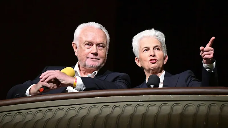Strack-Zimmermann Mounts Surprise FDP Leadership Challenge Against Kubicki