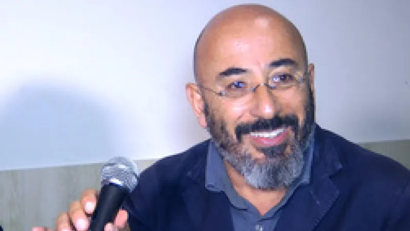 Neuropsychiatrist: State Fails to Custody Minors Treated As Adults