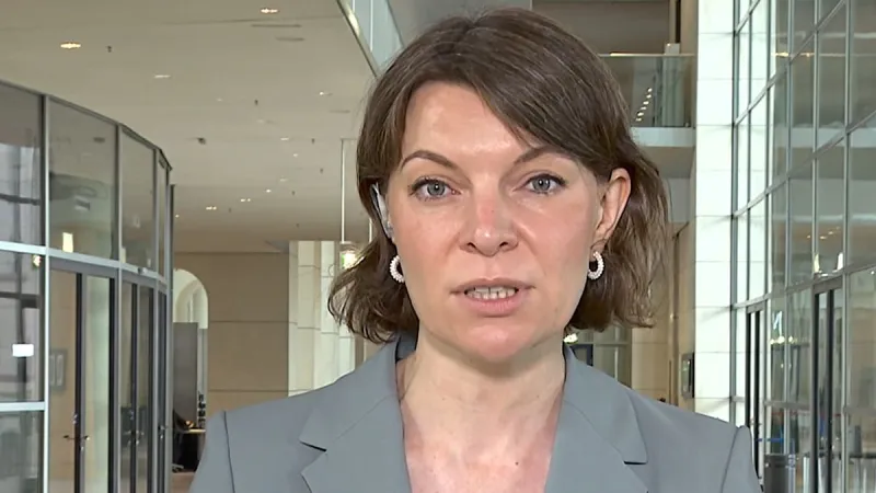 German Lawmaker Demands Urgent Compromise on Care Reform