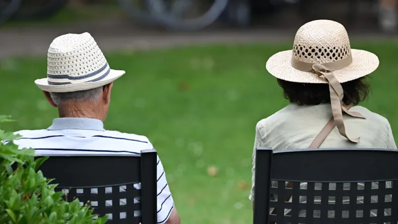 Early Exit: Baby Boomers Accelerate Retirement, Sparking Pension Fears