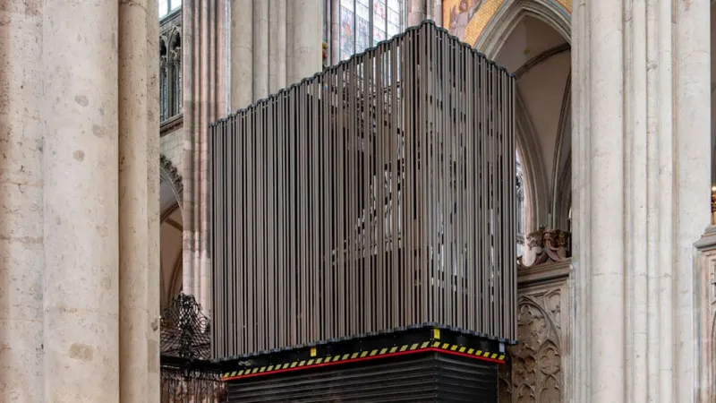 Cologne Cathedral's Heat Pump: "Is That from Temu?" Visitor Questions
