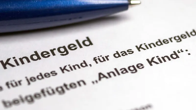 Leipzig Clan Head Accused of Child Benefit Fraud Amid Polygamy Probe