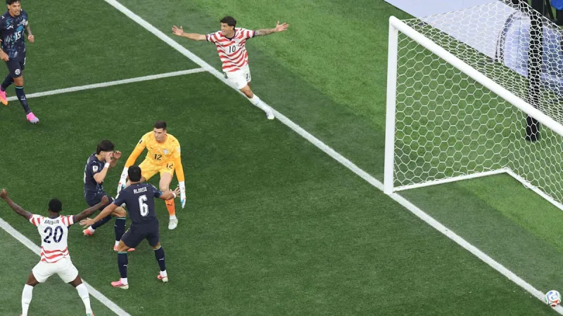 Bobadilla Own Goal Gifts USA Perfect World Cup Start