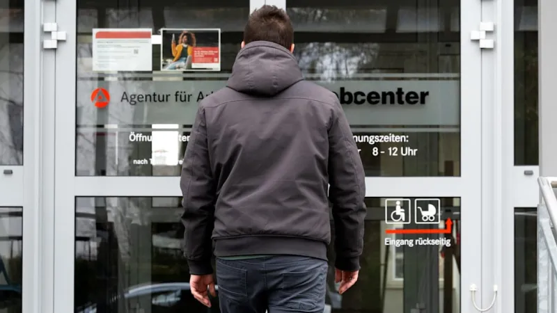 Public Service Violence Threatens German State Functionality
