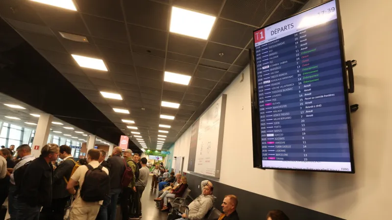 Mysterious Drones Briefly Halt Air Traffic at Luxembourg Airport