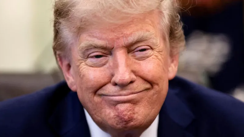 Trump: Strait of Hormuz "Open," Iran War Prospects Dim, Deal Silence Noted