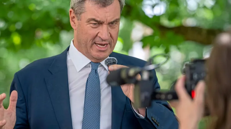 Tomato Attack Mars Söder Event, Suspect Detained in Bavaria