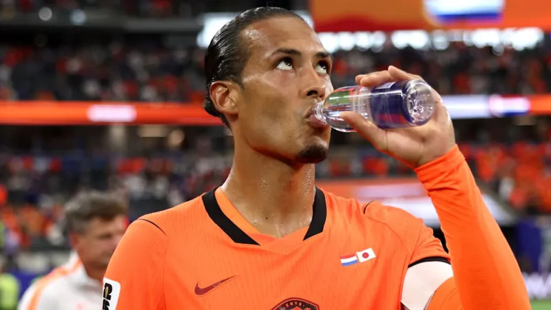 World Cup Hydration Breaks Draw Netherlands Captains Scrutiny