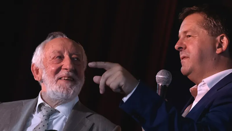 Saxony-Anhalt Premier Enlists Controversial Comedian Amid German Election Campaign
