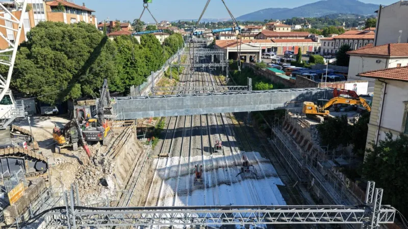 Florence Train Service Suspended Until July 30 for Critical Bridge Works