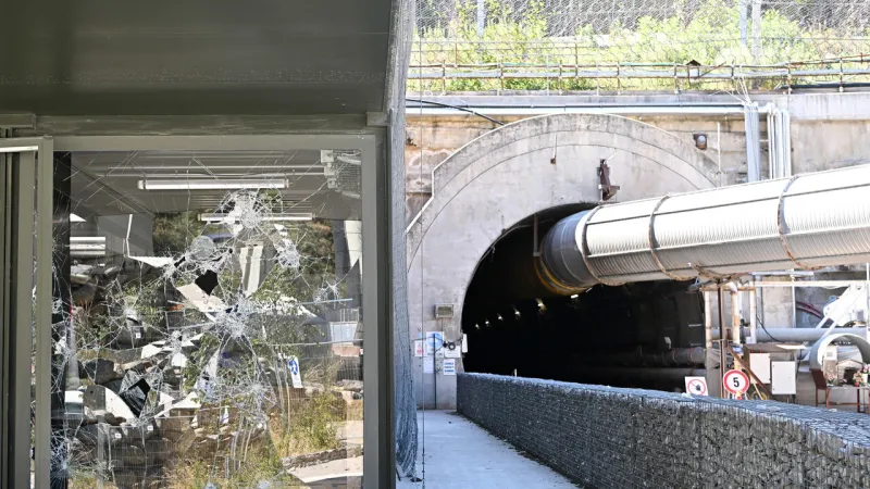 Prosecutor Seeks Detention for German Duo in TAV Site Attacks