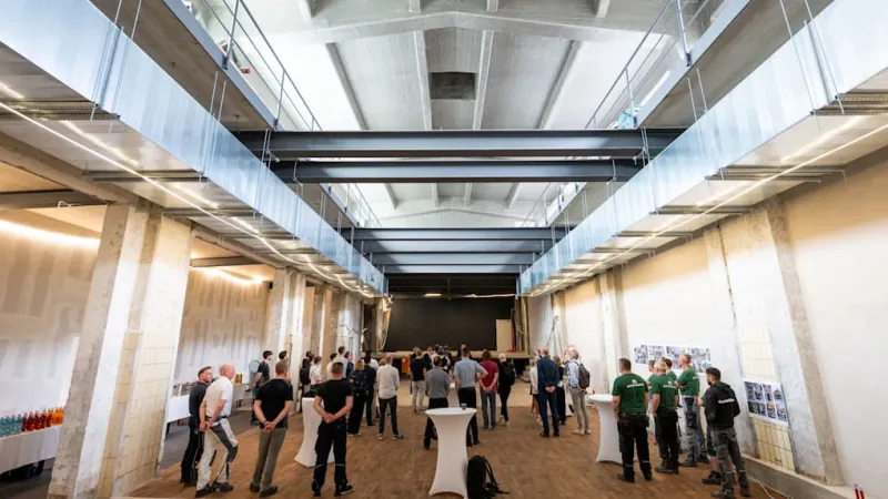 Hamburg's Gruenspan Music Club Finds Temporary Home in Historic Hall