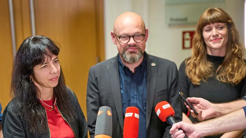 Berlin's Left Faces Scrutiny After Victory Amidst Clan, Antisemitism Allegations